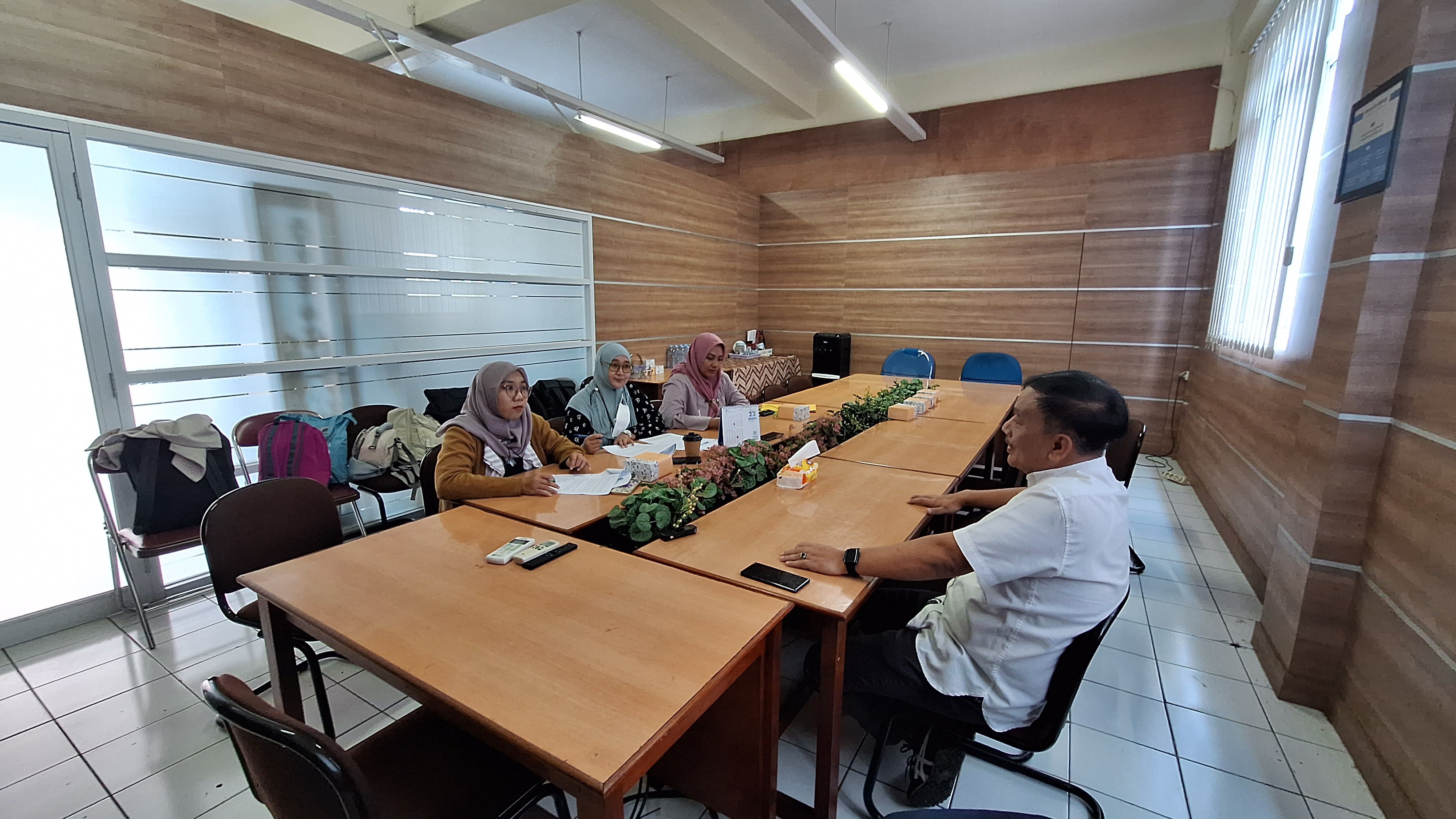 Evaluasi Program SMK Pusat Keunggulan SKema Pemadanan Dukungan tahun 2022 oleh Dit. Mitras DUDI